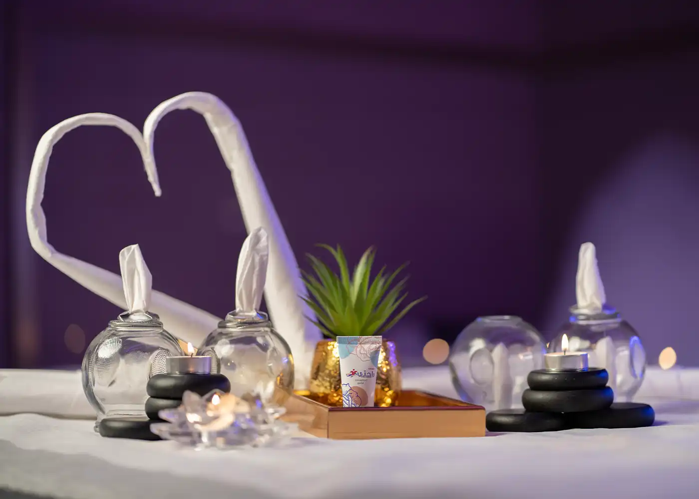 مساج + حمام مغربي + بخار + بديكير